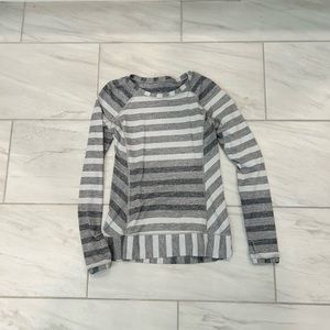 Lululemon long sleeve top